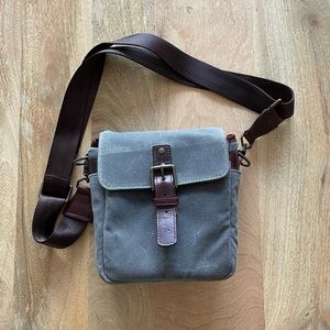 ONA Bond Street Waxed Canvas Camera Bag (in Smoke color)